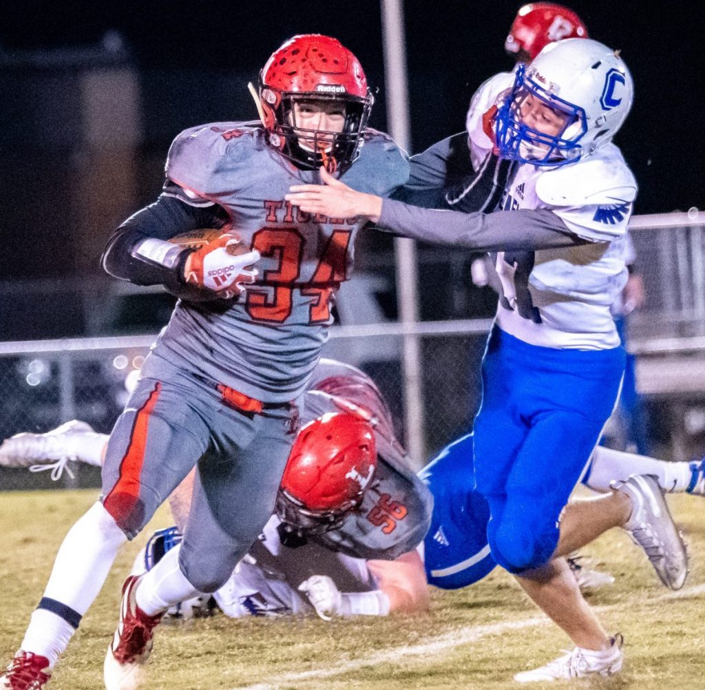 LHS Tigers Have Successful Night Lexington Progress